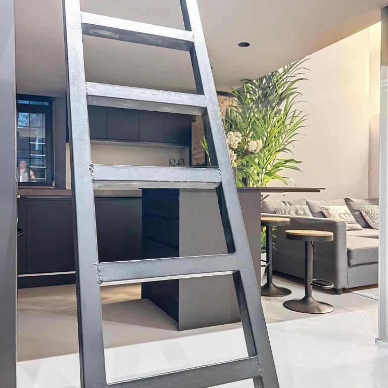 H&H Suite Santa Paula - Three-Bedroom Apartment - 21
