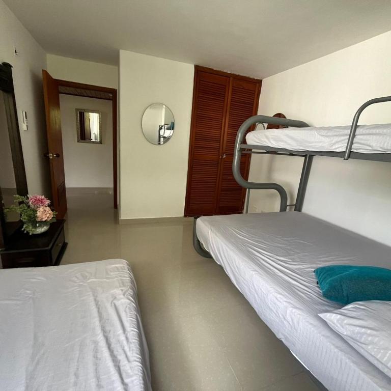 Edificio Soberana del Mar - Bello Horizonte - Apartamento de 2 dormitorios con balcón - 18