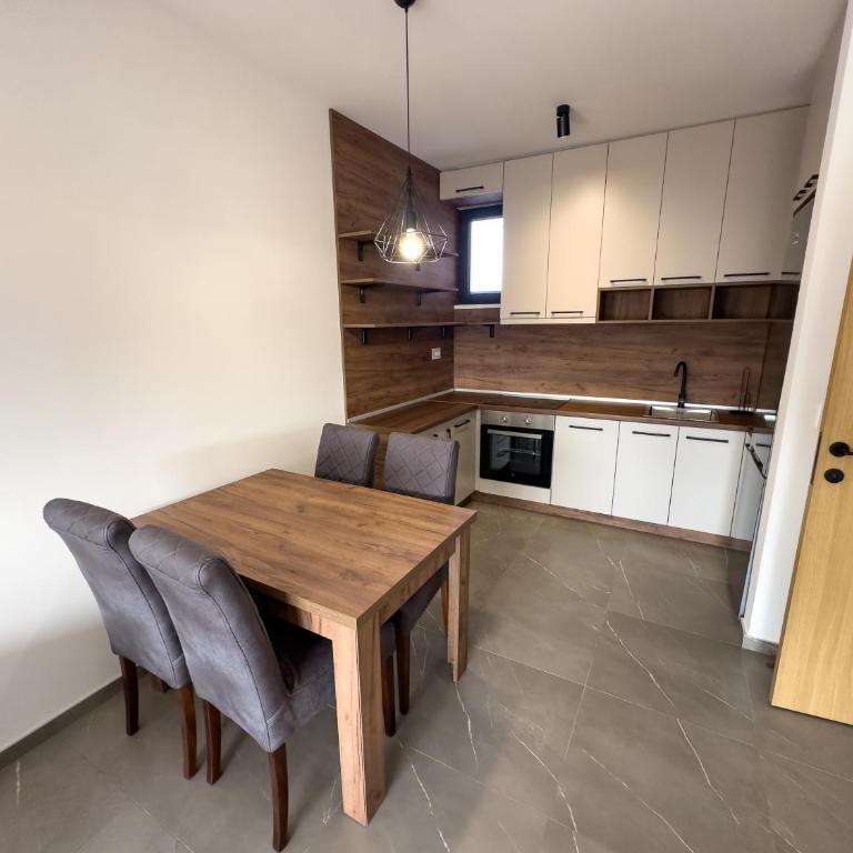 I&I Comfort Apartments - Two-Bedroom Apartment - 12