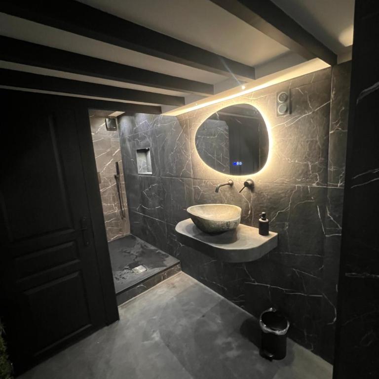 Lh loft and spa escapade à 2 avec jacuzzi privé - Apartment mit 1 Schlafzimmer - 15
