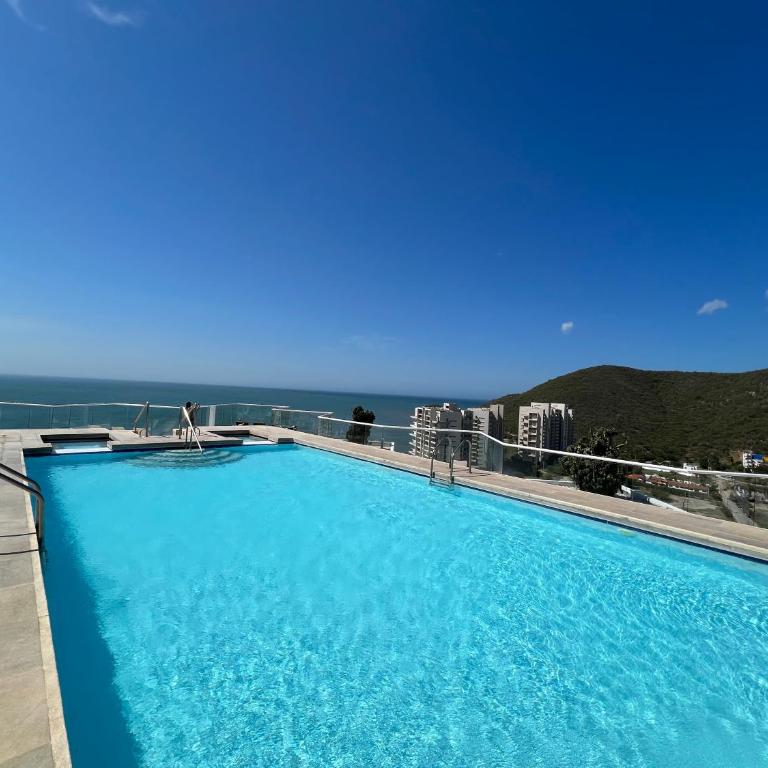 Edificio Torre Areia - Apartamento de 2 dormitorios con balcón y vistas al mar - 2