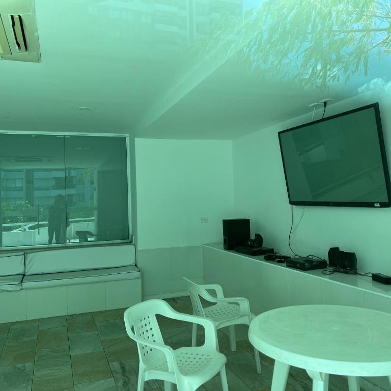 Edificio Torre Areia - Apartamento de 2 dormitorios con balcón y vistas al mar - 10