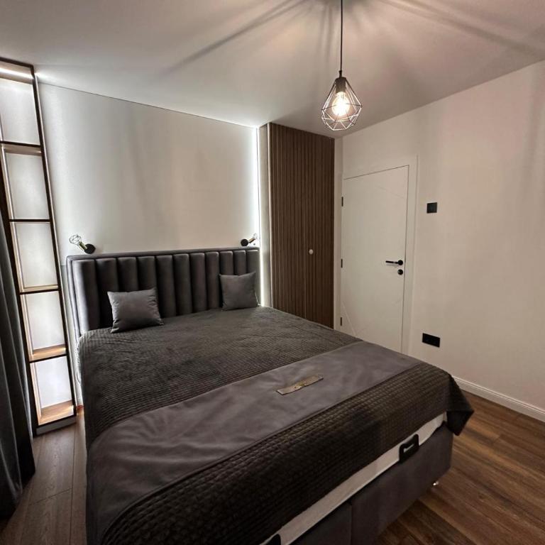 Luxury Apartment Sapphire - One-Bedroom Apartment - 8