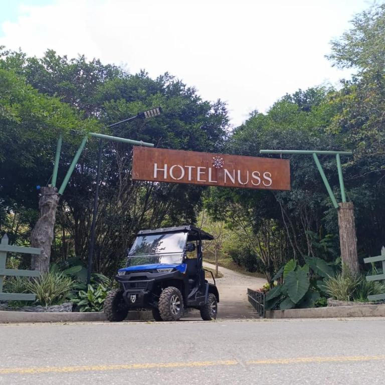 Hotel Nuss - Double Room with Mountain View - 4