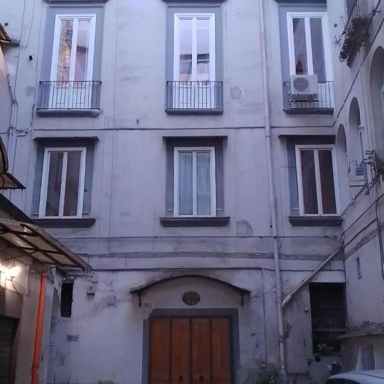 Domus Ars San Gregorio Armeno 41 - Appartamento con 3 Camere da Letto - 4