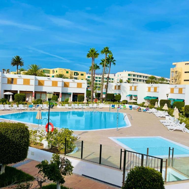 Las Brisas 51 by SunHousesCanarias - Two-Bedroom Apartment - 7