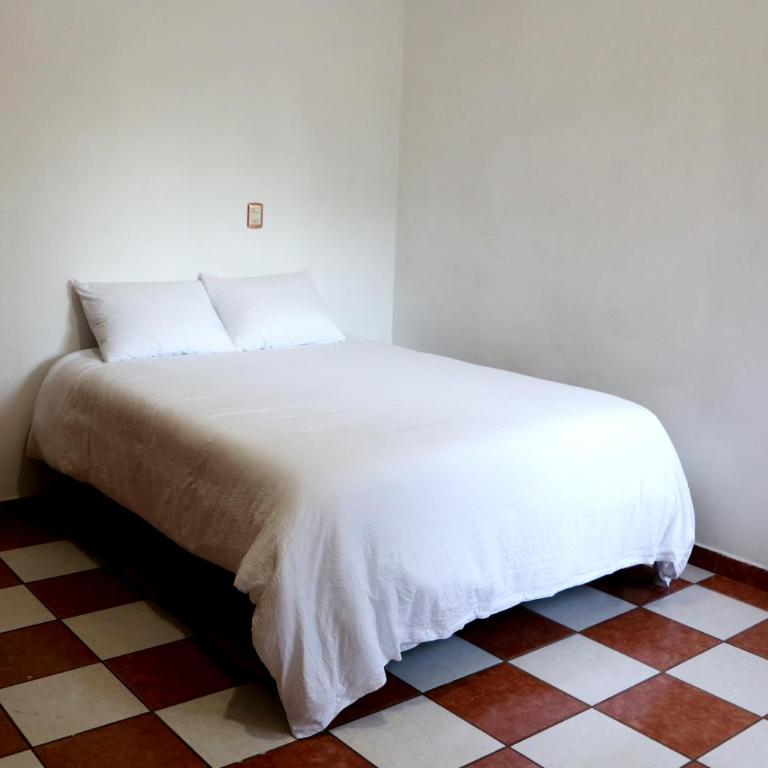 Departamento Bugambilia - Two-Bedroom Apartment - 8