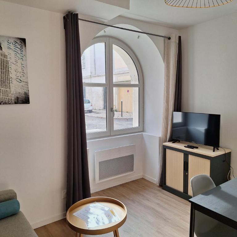 Notre Dame 1 - Vue sur la Loire - Rdc - Hypercentre - Appartamento con 1 Camera da Letto con Vista - 4