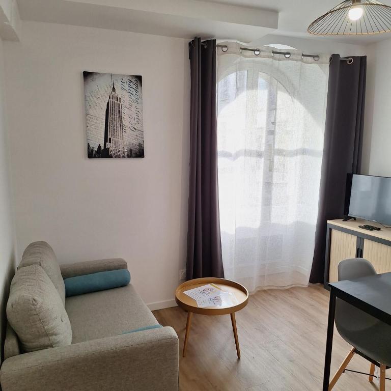 Notre Dame 1 - Vue sur la Loire - Rdc - Hypercentre - Appartamento con 1 Camera da Letto con Vista - 3