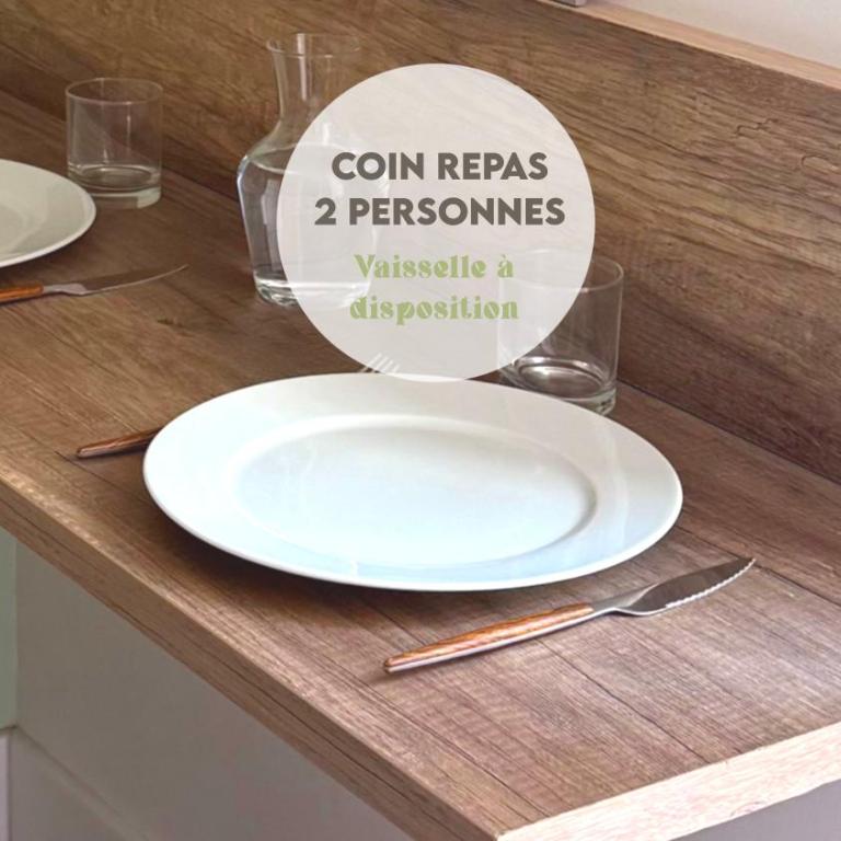 Luna Monkey, Chambre & Terrasse privée, Bourgoin Centre - Chambre Double avec Salle de Bains Privative - 9