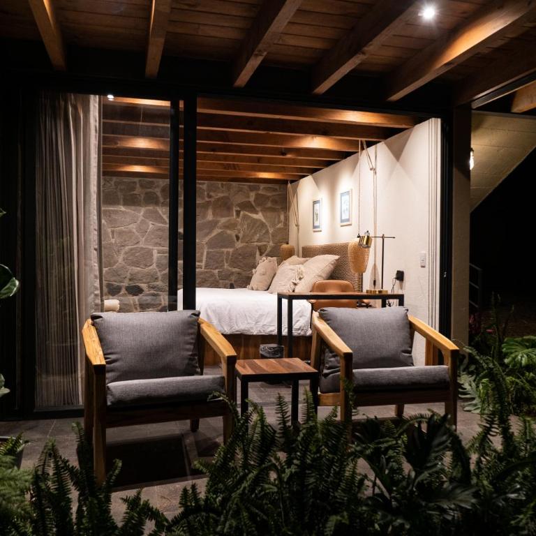 Pandurata Bed and Breakfast - Habitación con cama extragrande y balcón - 6