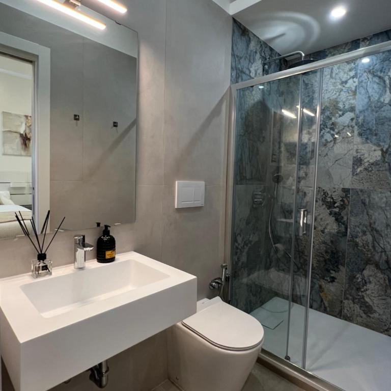 Maison Almo Guesthouse - Camera Matrimoniale con Bagno Privato - 8
