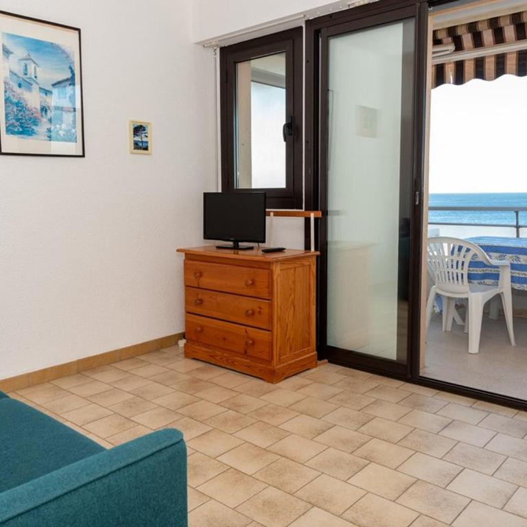 Studio cabine 4 pers. au Lavandou, face mer - FR-1-803-70 - Studio - 4