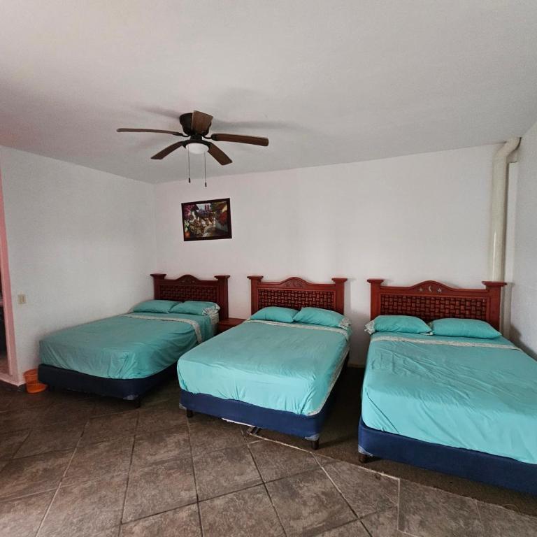 Casablanca Bonfil #3 - Family Room - 1