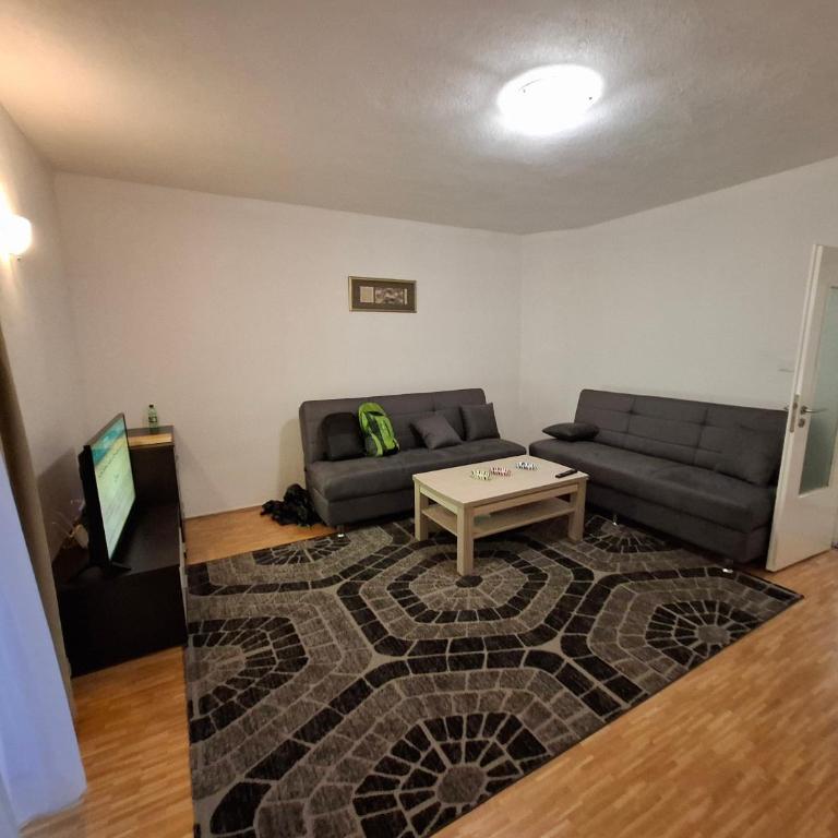 Razan - Apartman sa 1 Spavaćom Sobom - 2