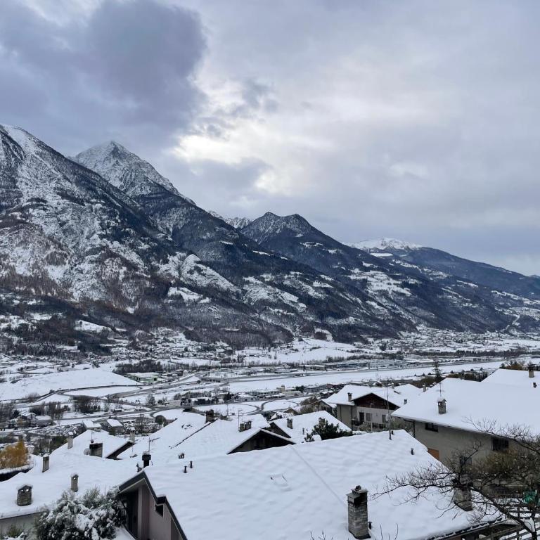 Relax in Valle D'Aosta da B&G - Appartamento con 2 Camere da Letto - 1