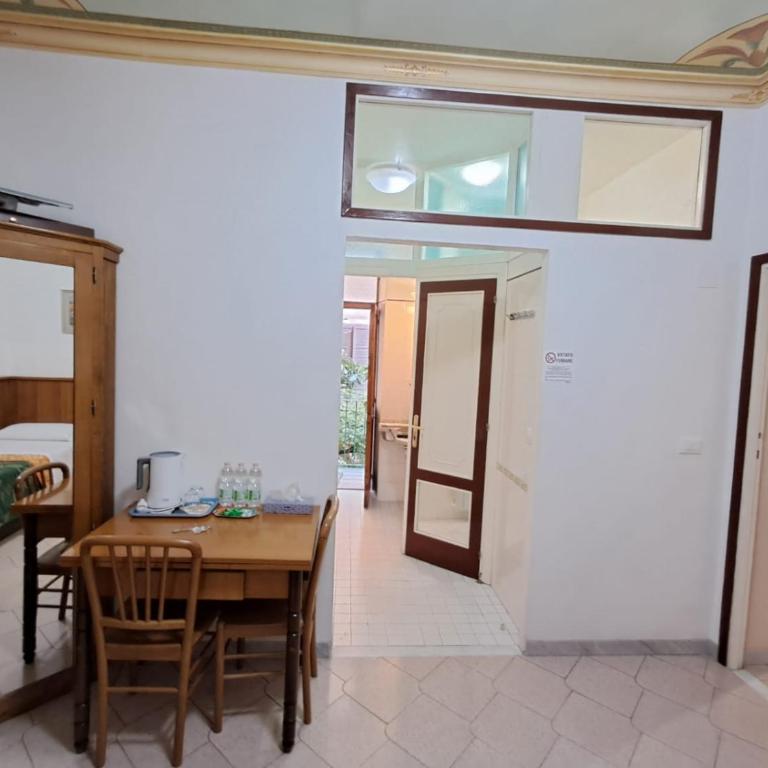 NAHID ACCOMMODATION - Camera Tripla Comfort - 7