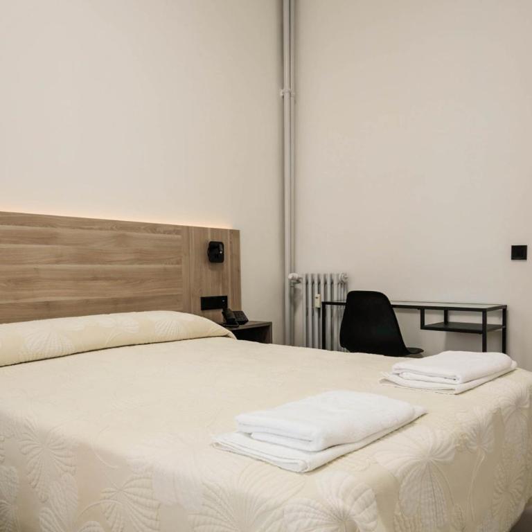 Hostal Excelsior - Habitación Doble - 6