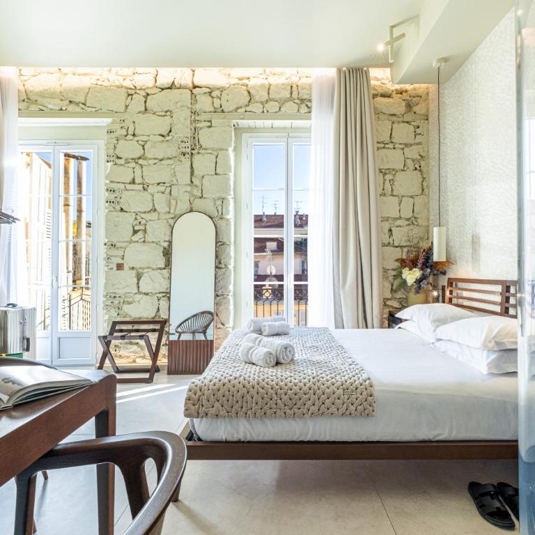 Naomi Nice - Chambre Double avec Balcon - 12