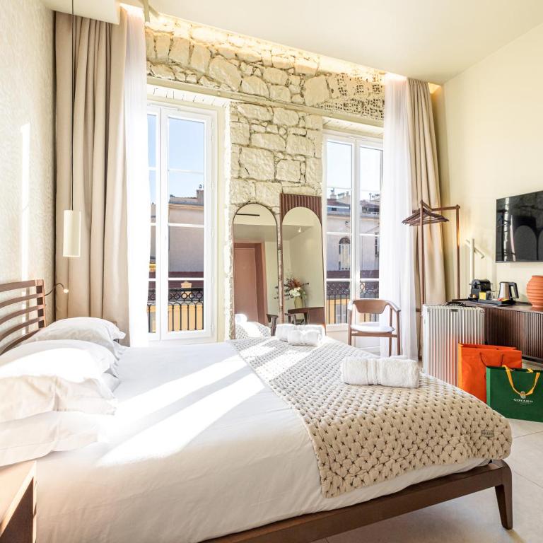 Naomi Nice - Chambre Double Deluxe avec Balcon - 2