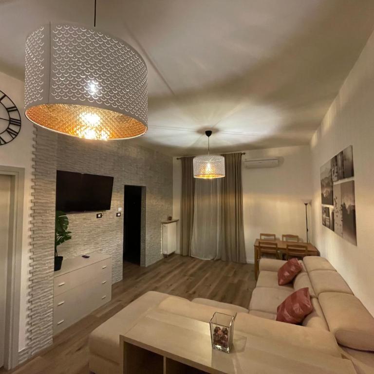 AuroraEast - Appartamento con 2 Camere da Letto - 15