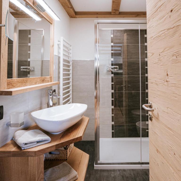 Chalet Mornà - Appartamento Mansardato con 2 Camere da Letto - 10