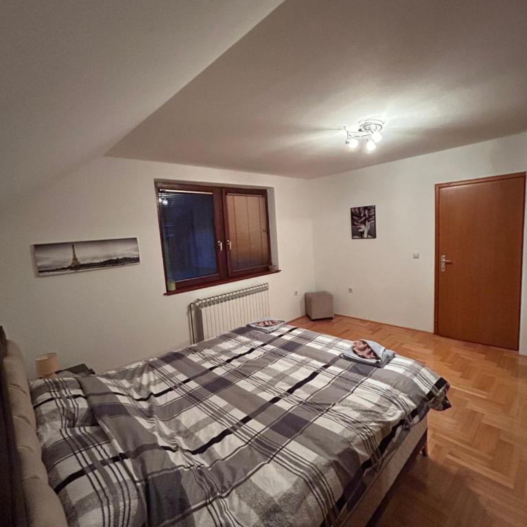 Apartman Materić - Classic One-Bedroom Apartment with King Bed - 13