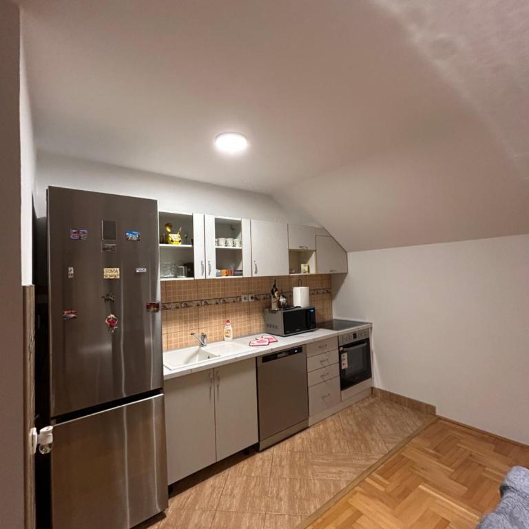Apartman Materić - Classic One-Bedroom Apartment with King Bed - 15