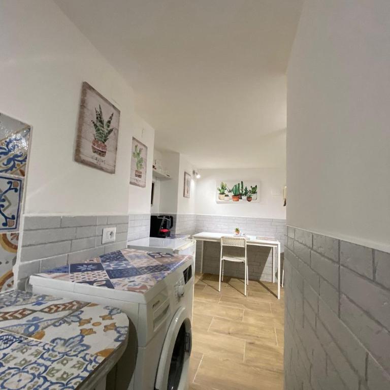 Little House - One-Bedroom Apartment - 15