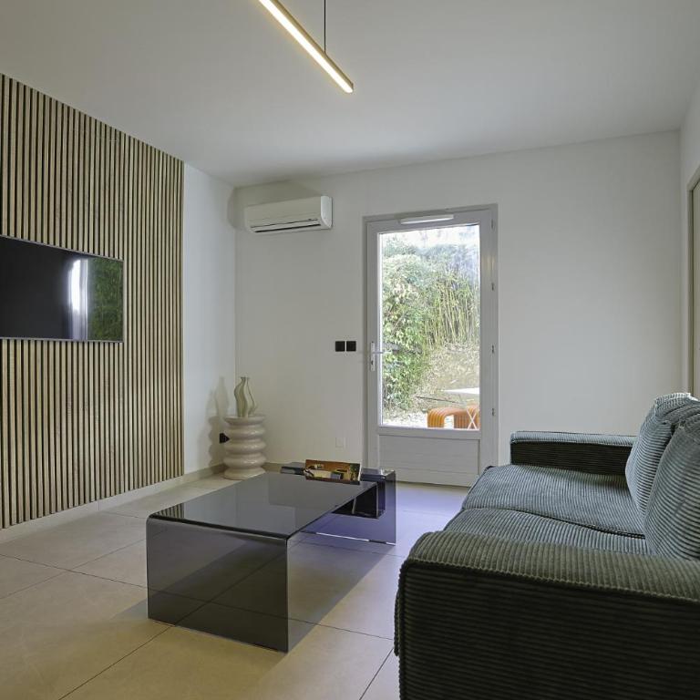 Superbe Appartement 1 chambre avec clim, terrasse et parking - Apartment mit 1 Schlafzimmer und Garten - 8