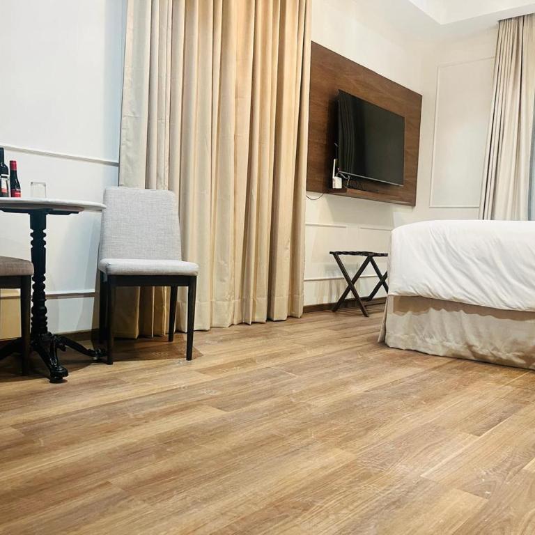 Hotel Casa Ensenada Luxury Boutique Hotel - Double Room with Patio - 5