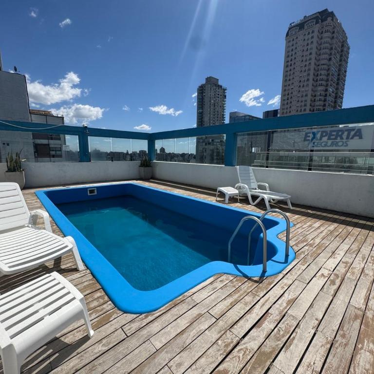 Amplio estudio con patio y parrilla a metros de la cancha de river - Apartamento de 1 dormitorio - 12