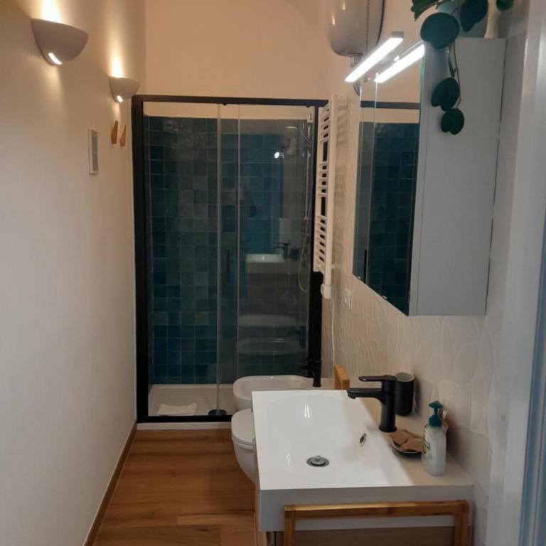 Acche Apartments - One-Bedroom Superior Apartment - 13