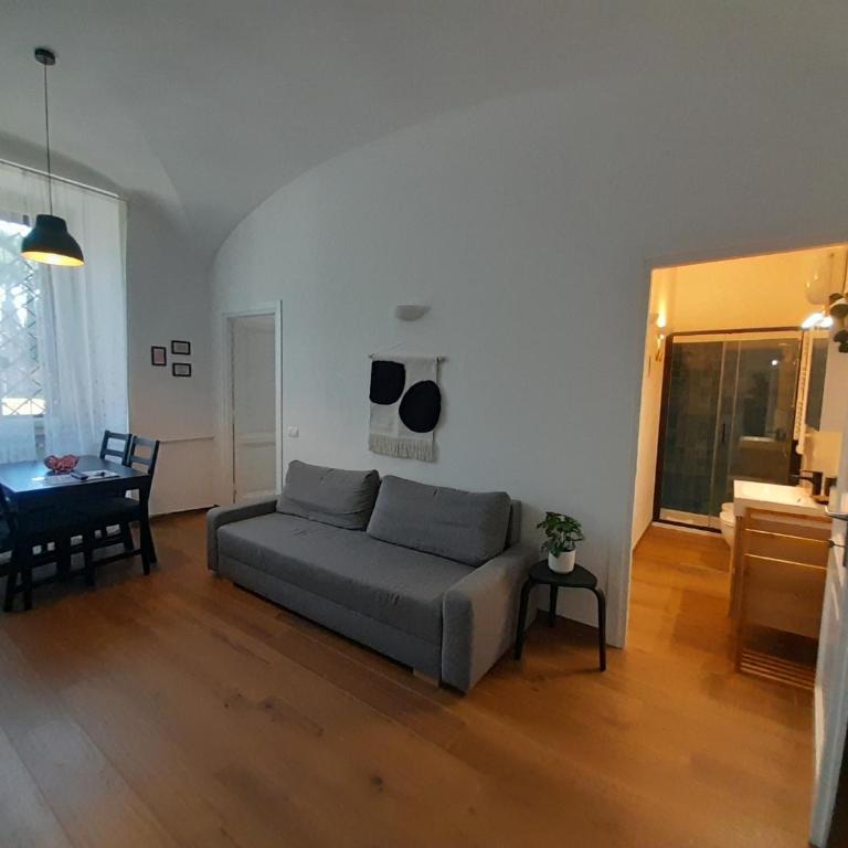 Acche Apartments - One-Bedroom Superior Apartment - 1