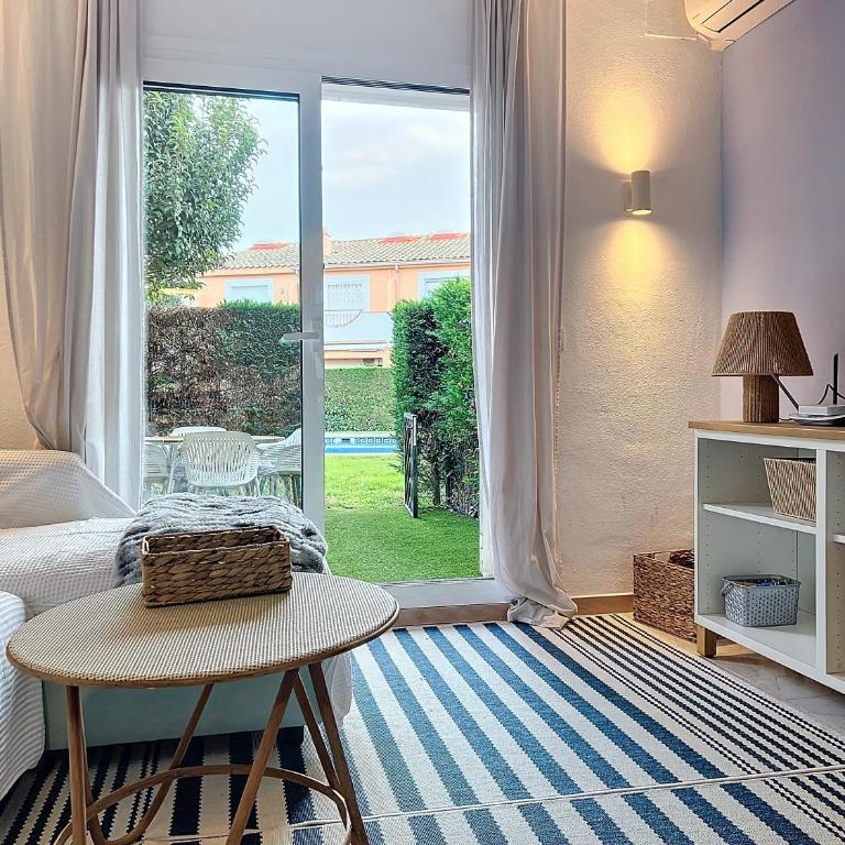 Mar Blau Estartit Rental - Two-Bedroom House - 13