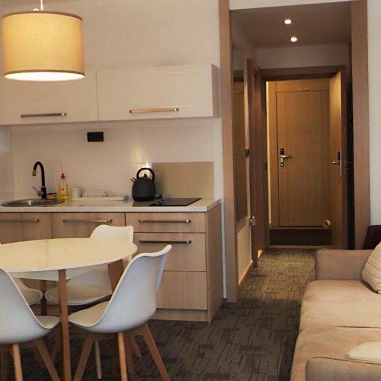 Snow White apartments - Family Studio - 3