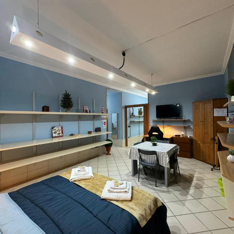 Charming Hideaway in P R A T I near Piazza Clodio - Two-Bedroom Apartment - 12
