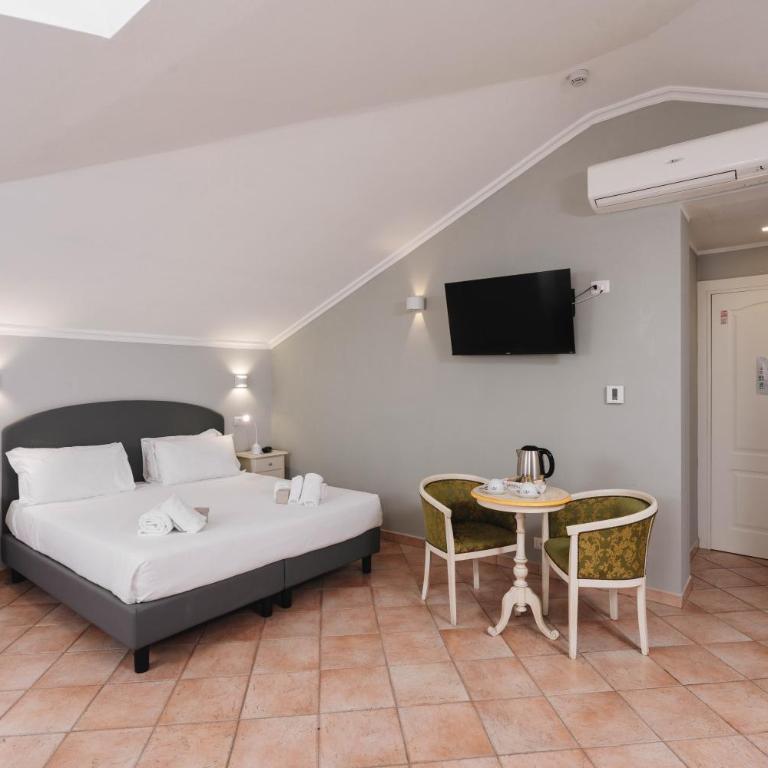 Sourire Hotel - Camera Tripla - 4