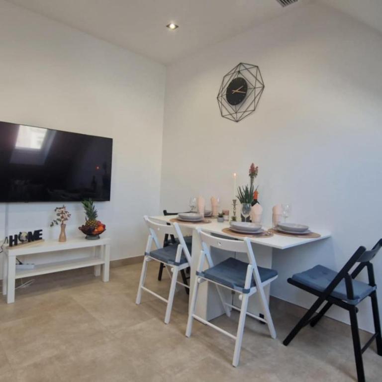 Sunlight Apartment duplex Los Boliches - Two-Bedroom Apartment - 22