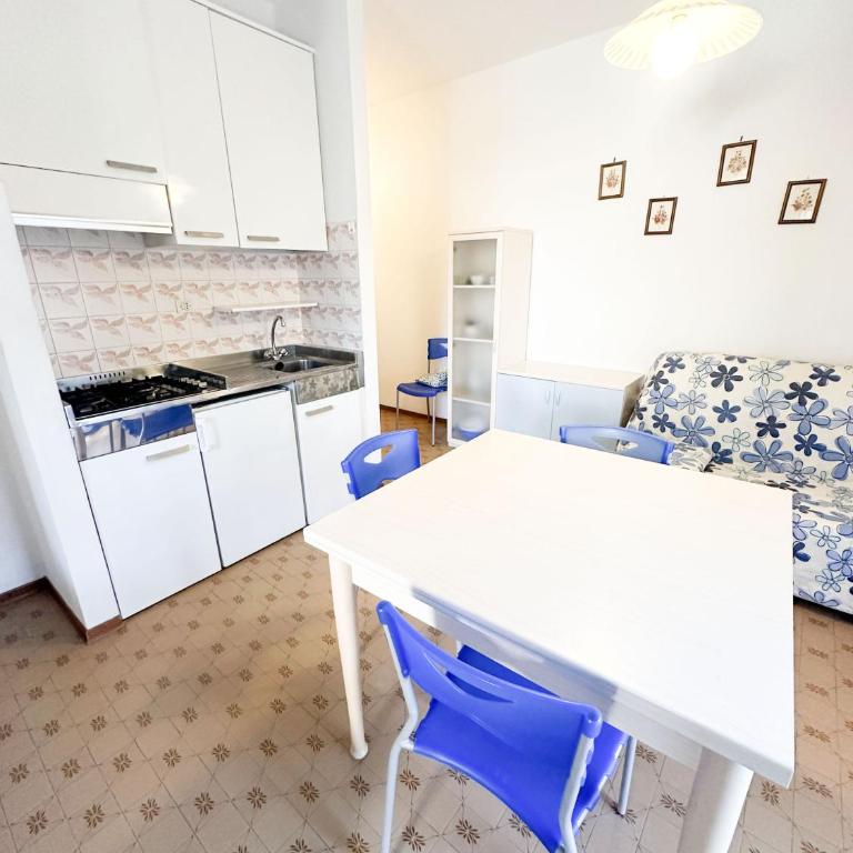 Monolocale, Vicino al Mare - CONDOMINIO RIALTO - Appartamento con 1 Camera da Letto - 4