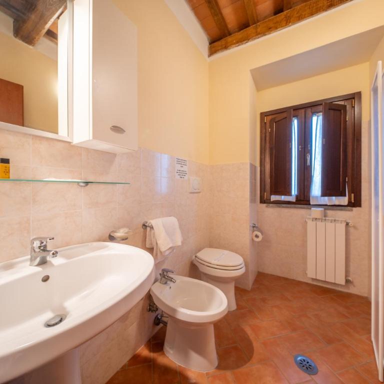 Agriturismo L'Elce - Appartamento con Vista Lago - 2