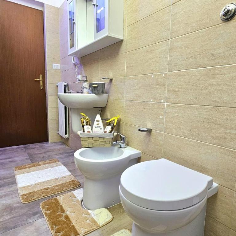 Casa Simpatia Roma Vaticano By Casa Simpatia Vaticano - Camera Tripla con Bagno Privato Esterno - 15