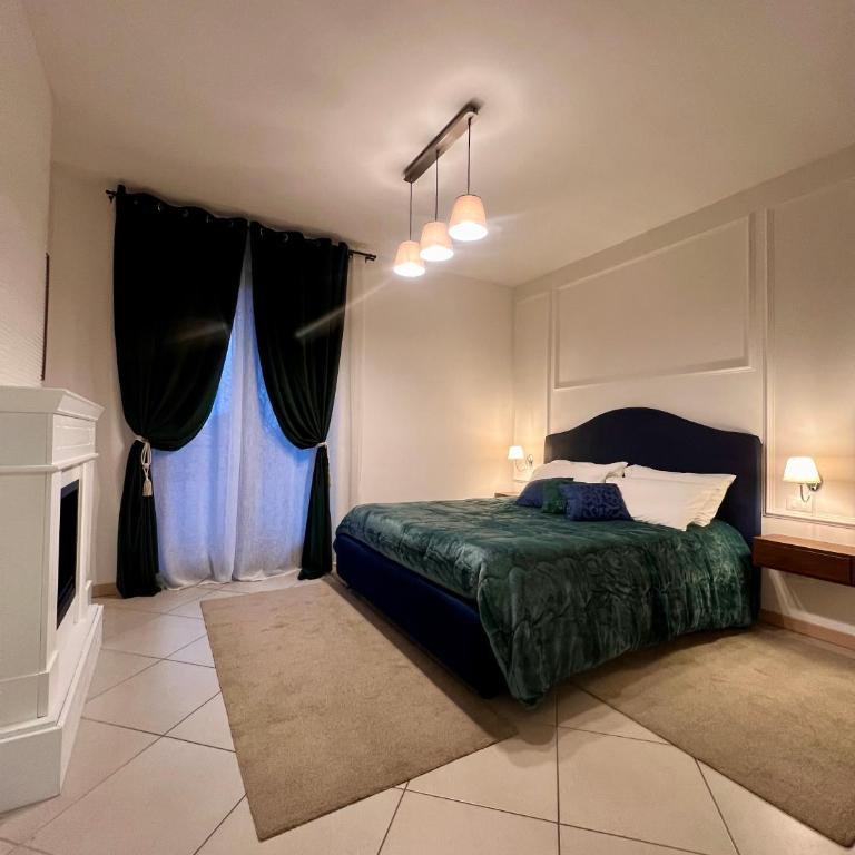 Velvet Apartment - Two-Bedroom Deluxe Apartment - 10