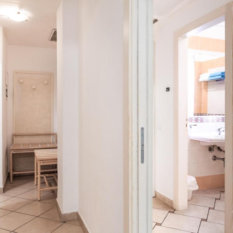 Hotel Rivage - Camera Familiare - 5