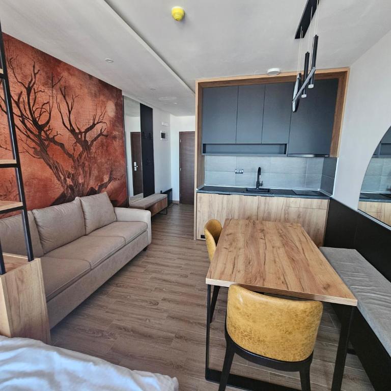 Residence Hill Lux - Studio with Balcony - 29