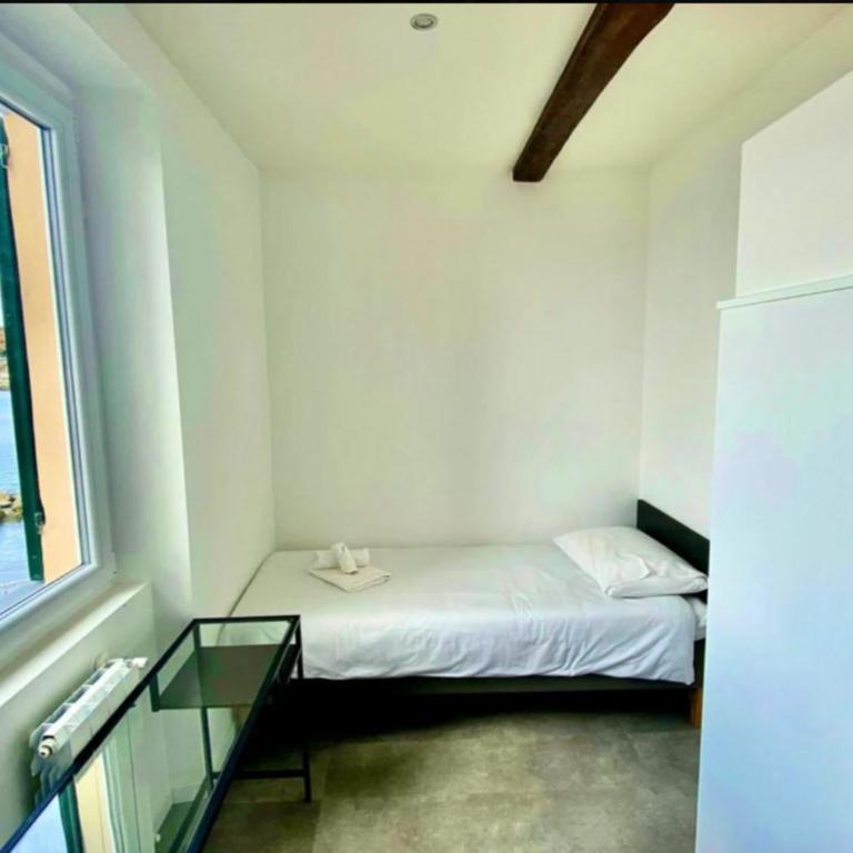 Comodissimo Gaslini e mare - Two-Bedroom Apartment - 9