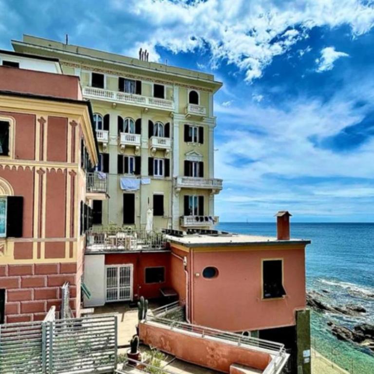 Comodissimo Gaslini e mare - Two-Bedroom Apartment - 12