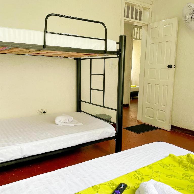 Casa Condesa Hotel - Habitación Cuádruple Confort - 1