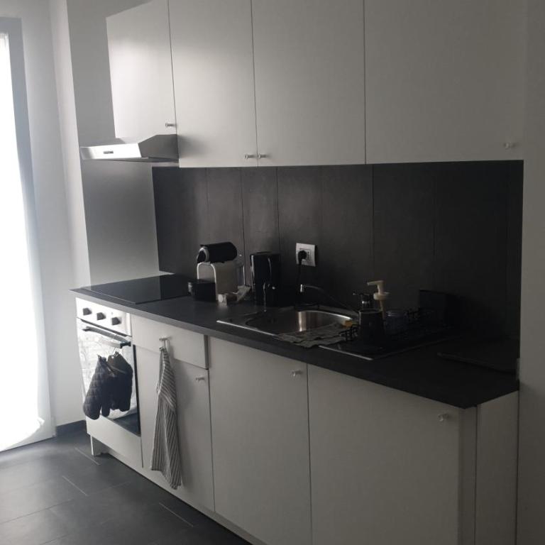Repubblica Rooms - Double Room with Balcony - 11