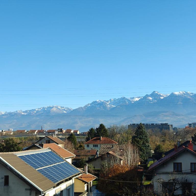 Spacieux T4 vue sur les Alpes - Appartement 3 Chambres - 10
